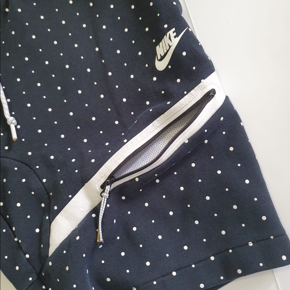 Nike Tech Fleece Polka Dot Retro Knit Shorts Sz M - Picture 3 of 9